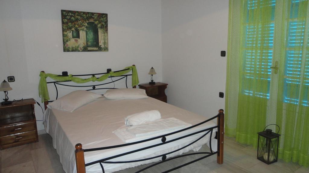 Casa Di Giorgio Apartment Nikiana Ngoại thất bức ảnh